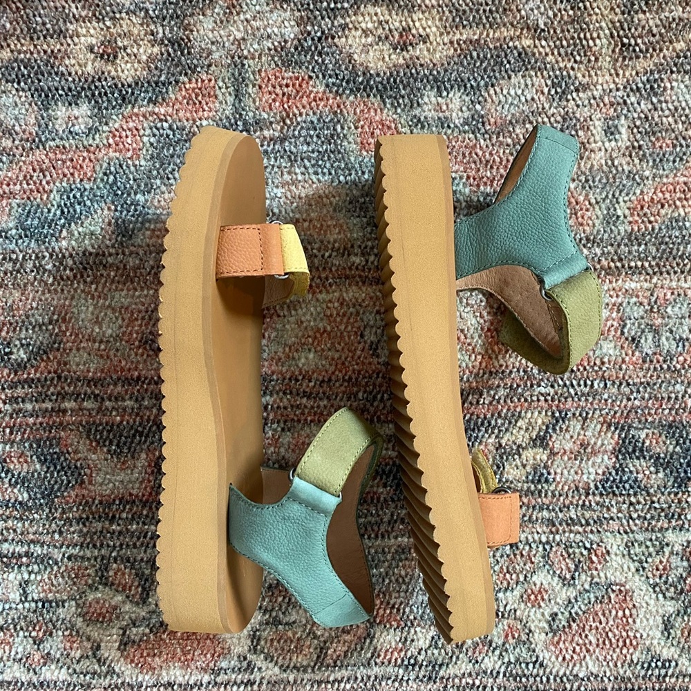Madewell The Maggie Sandal in Colorblock size 6.5